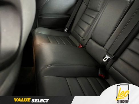 Used 2012 Dodge Challenger R/T RWD image 18