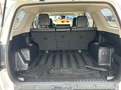 Used 2021 Toyota 4Runner SR5 Premium w/ Moonroof Package AWD/4WD image 7
