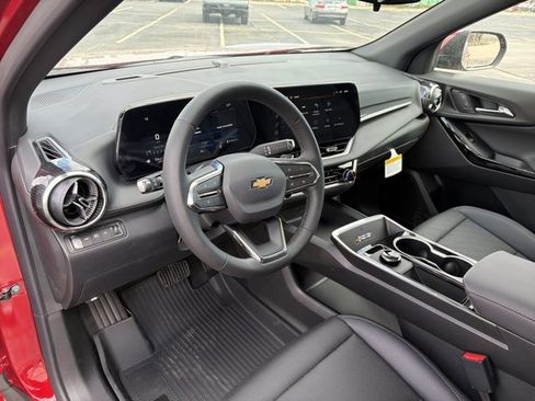 New 2026 Chevrolet Equinox LT image 12