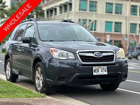 Used 2014 Subaru Forester 2.5i Premium w/ All-Weather Package image 6