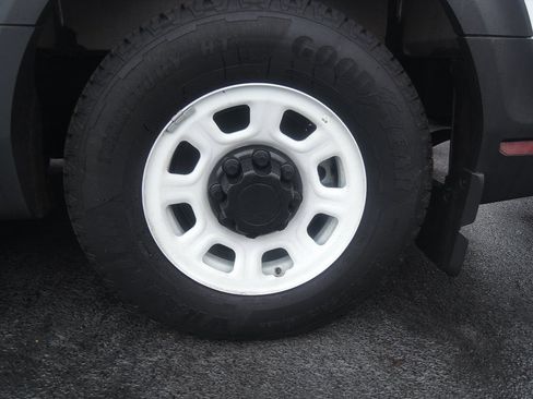 Used 2024 Chevrolet Brightdrop 400 w/ Commercial Equipment Package image 4