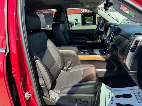 Used 2018 Chevrolet Silverado 1500 LTZ w/ Sport Package image 10