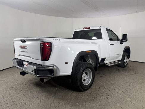 Used 2024 GMC Sierra 3500 Pro w/ 1SA Pro Safety Plus Package image 9