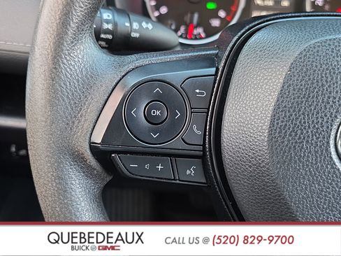 Used 2021 Toyota RAV4 XLE FWD image 16