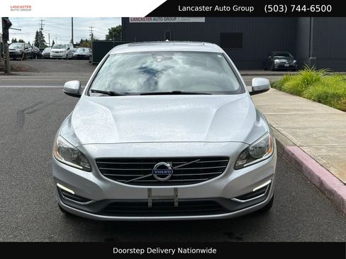 Used 2014 Volvo S60 T5 FWD image 9