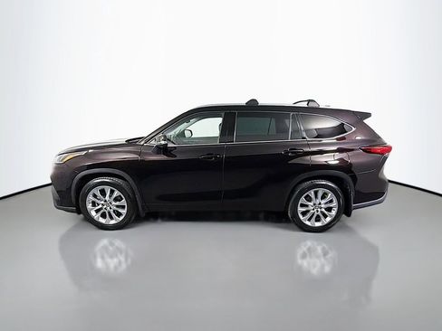 Used 2022 Toyota Highlander Limited AWD/4WD image 9