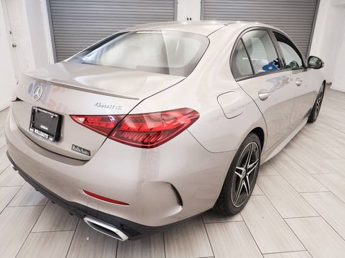 Used 2023 Mercedes-Benz C 300 4MATIC Sedan image 5