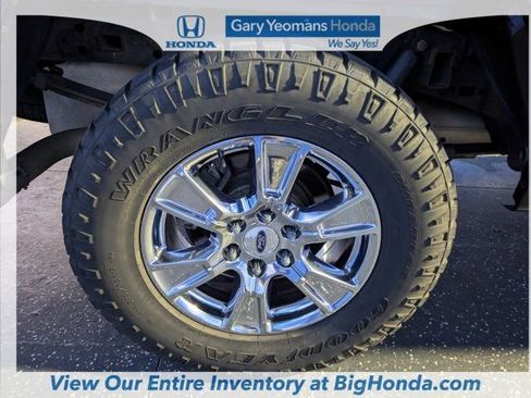 Used 2016 Ford F150 XLT w/ Equipment Group 302A Luxury image 12