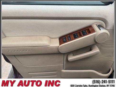 Used 2006 Ford Explorer Eddie Bauer AWD/4WD image 26