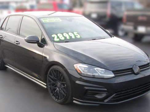 Used 2019 Volkswagen Golf R 4-Door image 1