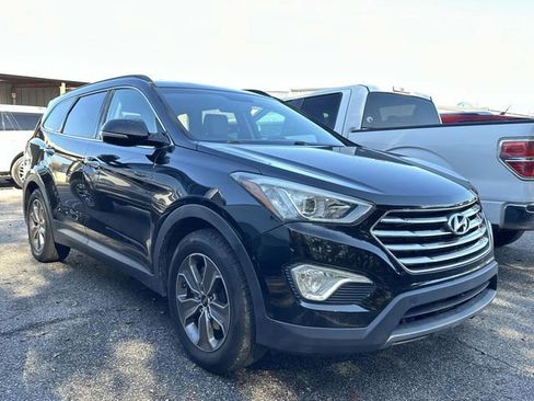 Used 2013 Hyundai Santa Fe GLS image 1