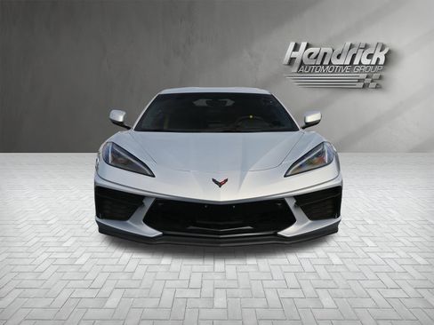 Used 2021 Chevrolet Corvette Stingray Premium Cpe w/ Z51 Performance Package image 5