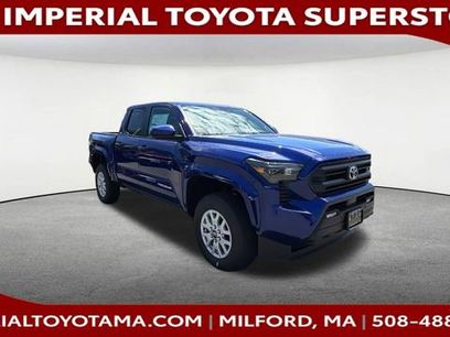 New 2025 Toyota Tacoma SR5