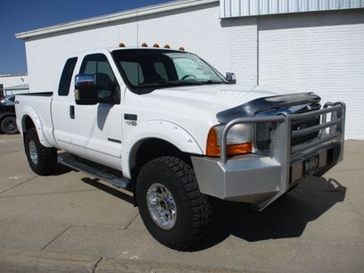Used 2001 Ford F250 Lariat