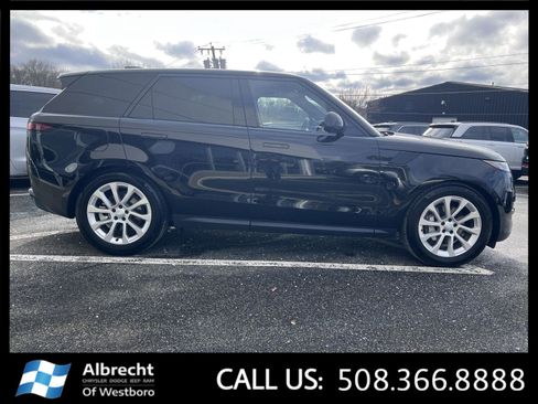 Used 2025 Land Rover Range Rover Sport SE image 6