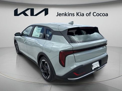 New 2026 Kia K4 EX FWD image 6