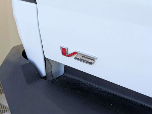 Used 2022 GMC Canyon AT4 image 10