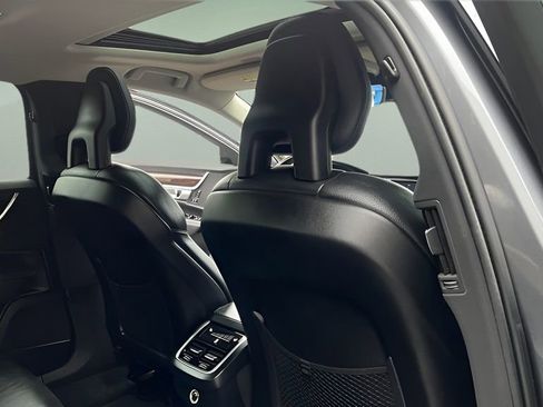 Used 2017 Volvo S90 T5 Momentum w/ Vision Package image 27