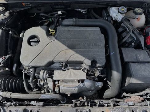 Used 2023 Chevrolet Malibu LT image 21