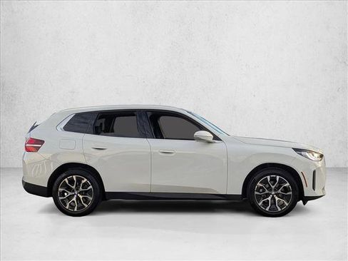 Certified 2025 BMW X3 xDrive30i w/ Convenience Package image 3