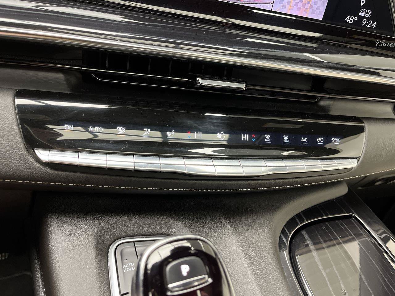 Certified 2023 Cadillac Escalade Sport w/ LPO, ONYX Package AWD/4WD image 25