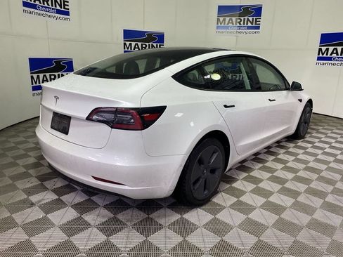 Used 2022 Tesla Model 3 RWD image 16