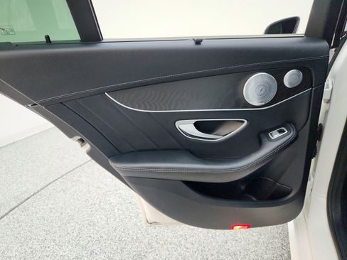 Used 2015 Mercedes-Benz C 300 4MATIC Sedan image 28