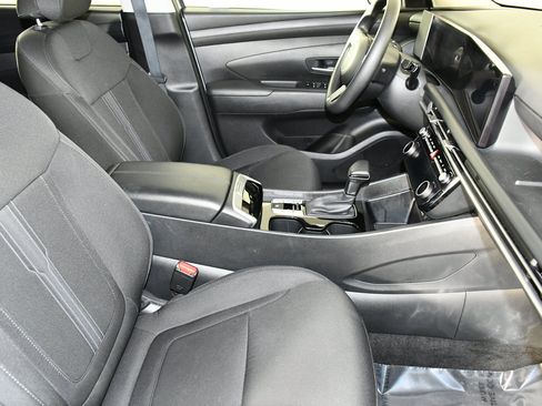Used 2025 Hyundai Tucson SEL AWD/4WD image 42