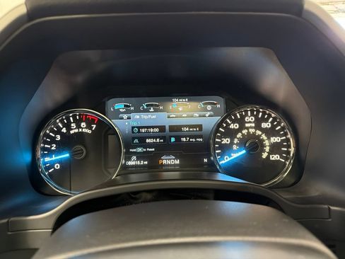 Used 2020 Ford F150 Lariat w/ Equipment Group 502A Luxury AWD/4WD image 19