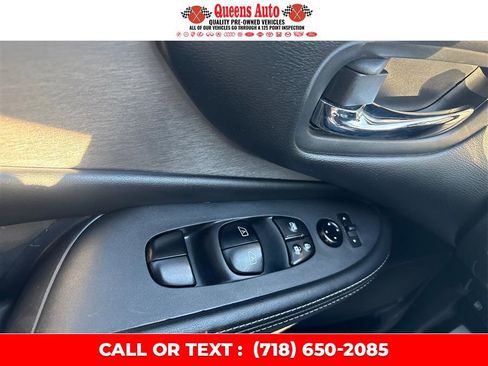 Used 2023 Nissan Murano SV FWD image 41