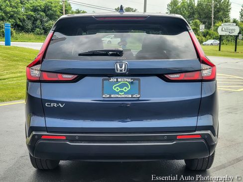Used 2023 Honda CR-V EX-L image 6
