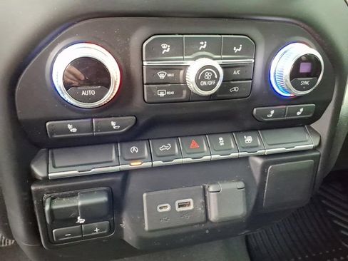 Used 2022 GMC Sierra 1500 Elevation AWD/4WD image 22