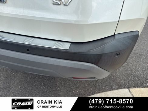 Used 2021 Nissan Rogue SV image 13