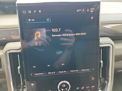 New 2026 GMC Yukon Elevation w/ Elevation Premium Package AWD/4WD image 14