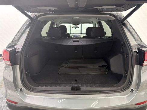 Used 2024 Chevrolet Equinox LT image 19