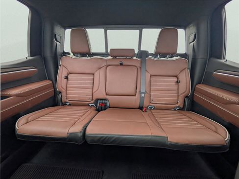 New 2026 GMC Sierra 1500 Denali Ultimate AWD/4WD image 30