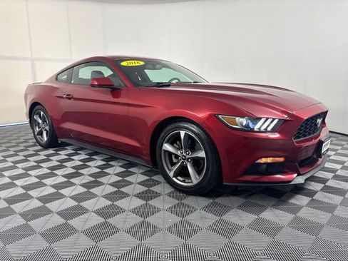 Used 2016 Ford Mustang Coupe w/ Equipment Group 051A RWD image 30