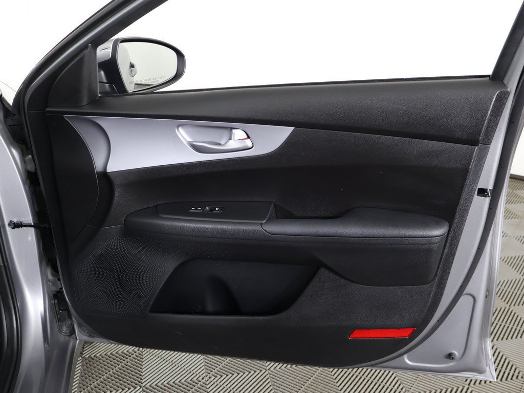 Used 2023 Kia Forte LXS FWD image 21