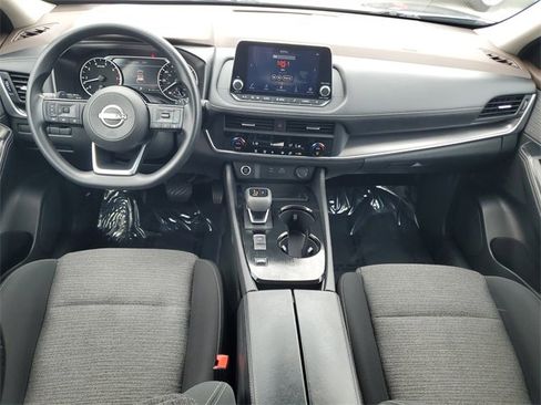 Used 2023 Nissan Rogue SV image 14