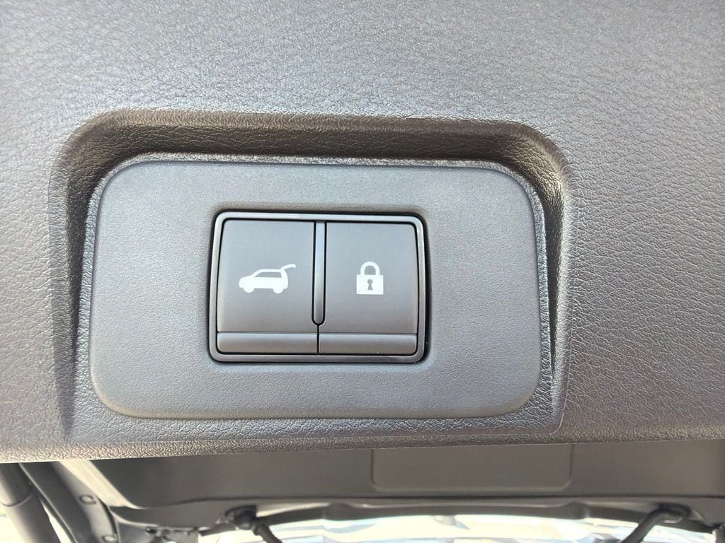 New 2026 Nissan Rogue SV w/ Rock Creek Premium Package AWD/4WD image 18