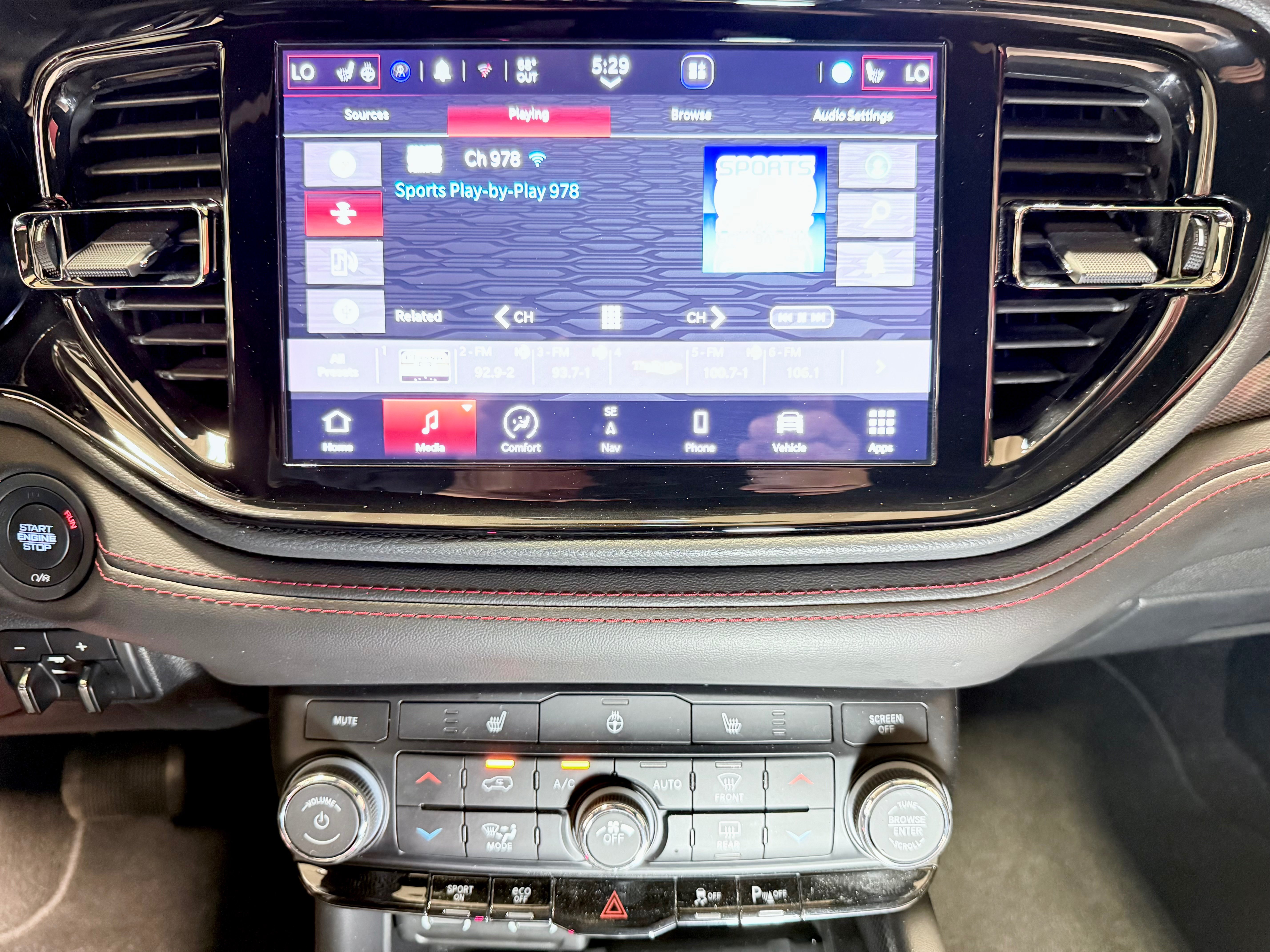 Certified 2024 Dodge Durango R/T w/ Blacktop Package AWD/4WD image 28
