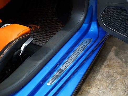 Used 2020 Lamborghini Huracan EVO RWD image 56