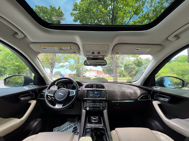 Used 2018 Jaguar F-PACE Prestige AWD/4WD image 27