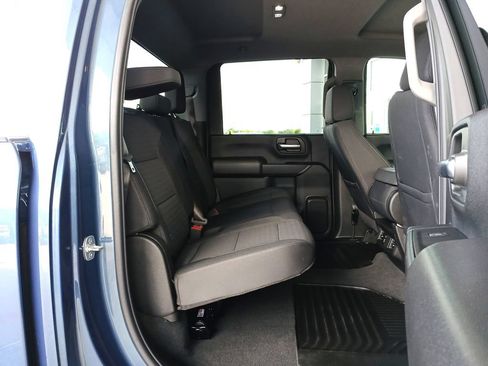 Certified 2025 Chevrolet Silverado 2500 Custom w/ Custom Value Package AWD/4WD image 28