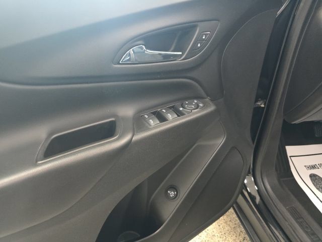 Used 2021 Chevrolet Equinox LT AWD/4WD image 14