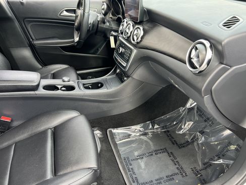 Used 2018 Mercedes-Benz GLA 250 4MATIC image 23