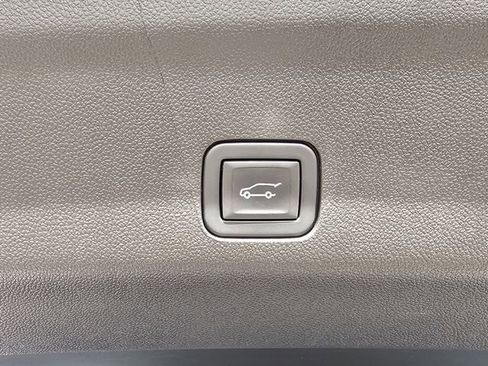 Used 2024 GMC Yukon AT4 w/ Max Trailering Package image 32