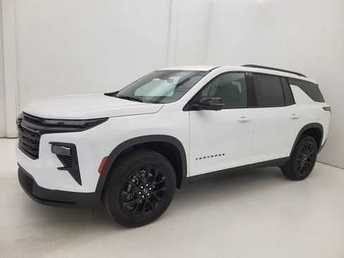 New 2026 Chevrolet Traverse LT w/ Midnight/Sport Edition image 18