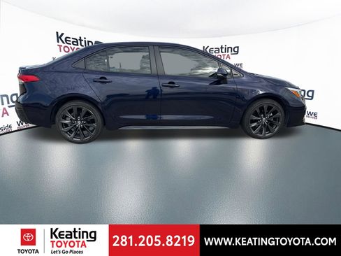 Certified 2024 Toyota Corolla SE w/ SE Package image 8