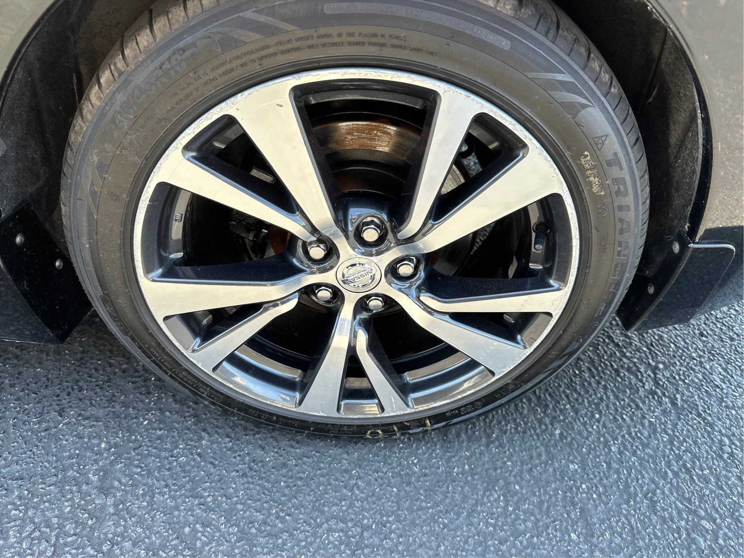Used 2017 Nissan Maxima 3.5 SL FWD image 28